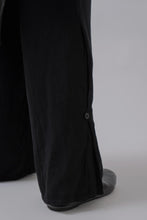Load image into Gallery viewer, 030 - Box Pleated Flare Pants