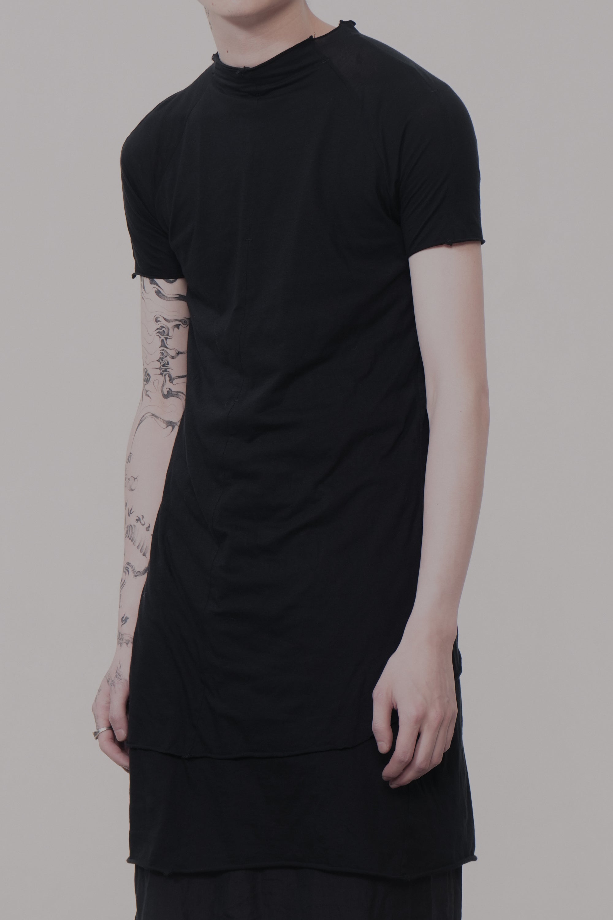 056 - Layered Long T-shirt