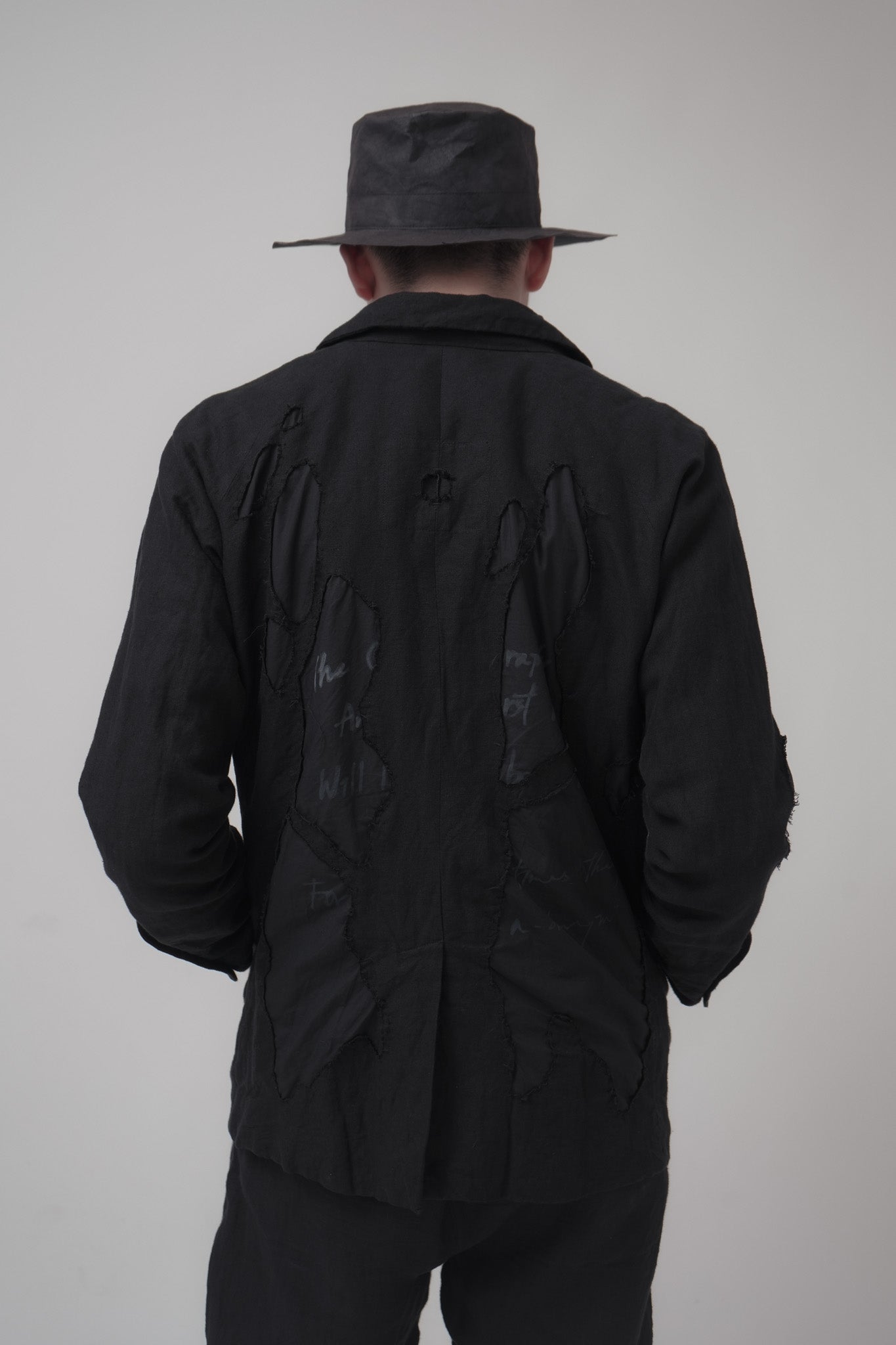020 - Distressed Hole Blazer in Linen (The Times They Are A-Changin’)