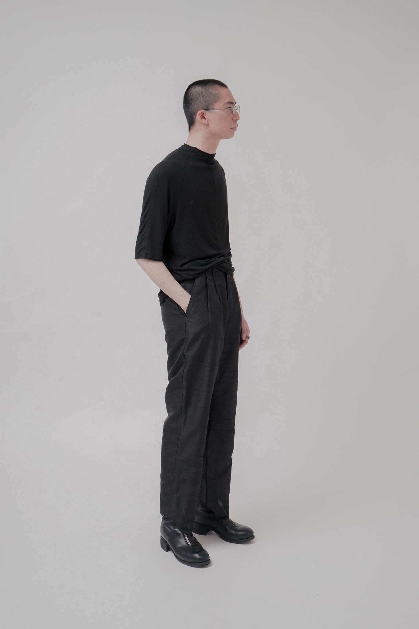 040 - Basic Straight Pants in silk