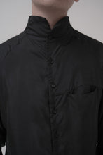 Load image into Gallery viewer, 039 - High Neck Shirt in silk

