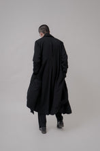 Load image into Gallery viewer, 046 - Crevice Long Coat in wool
