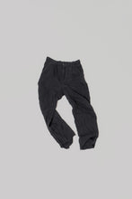 Load image into Gallery viewer, 040 - Basic Straight Pants in Linen
