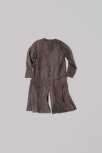 Load image into Gallery viewer, 023 -  Spiral Long Overshirt (Brown)
