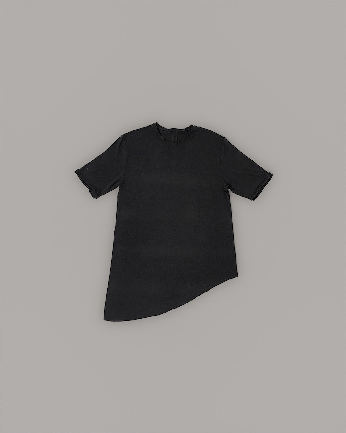 010 - Basic Asymmetric T-shirt