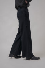 Load image into Gallery viewer, 026 - Basic Flare Pants
